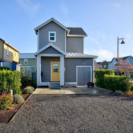 Sasquatch Shore House โอเชียนชอร์ส ภายนอก รูปภาพ