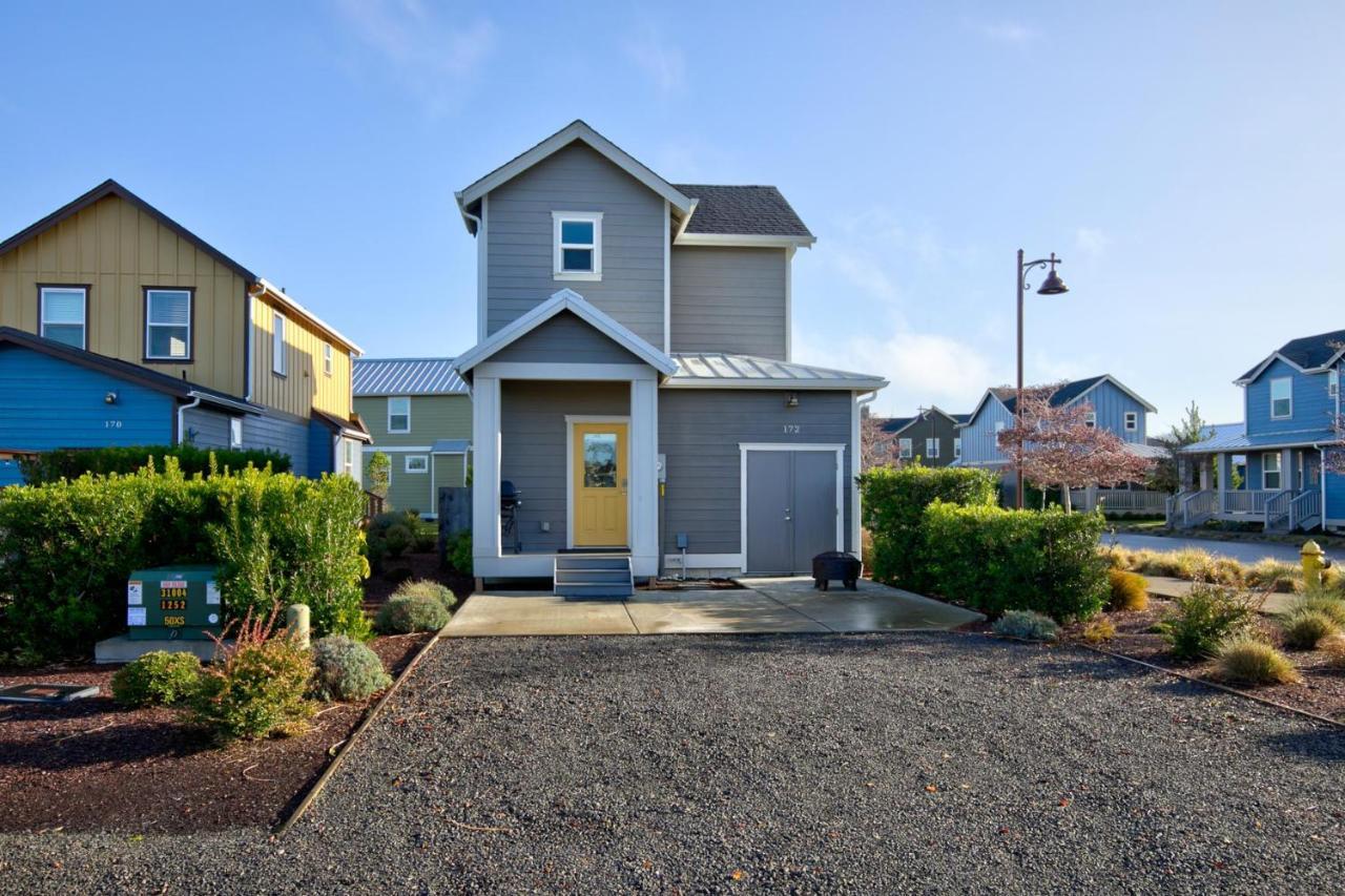 Sasquatch Shore House โอเชียนชอร์ส ภายนอก รูปภาพ